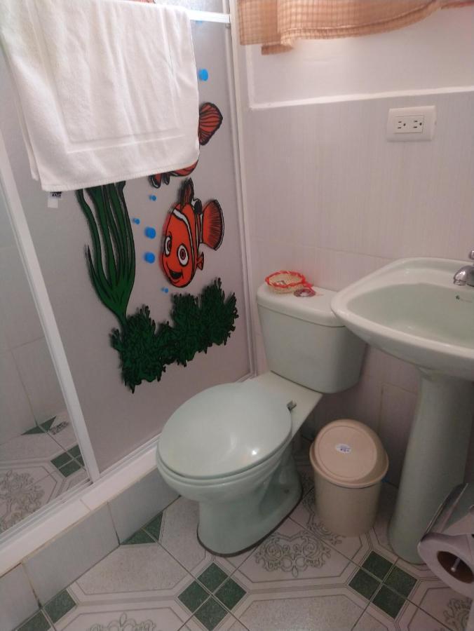 Hostal Terito Пуерто Бакерисо Морено Екстериор снимка