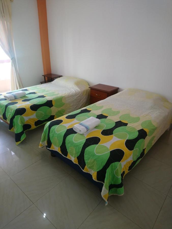Hostal Terito Пуерто Бакерисо Морено Екстериор снимка