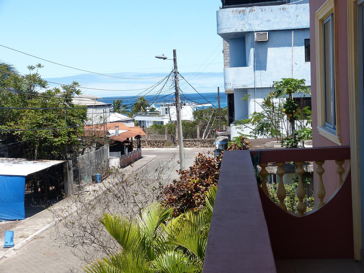 Hostal Terito Пуерто Бакерисо Морено Екстериор снимка